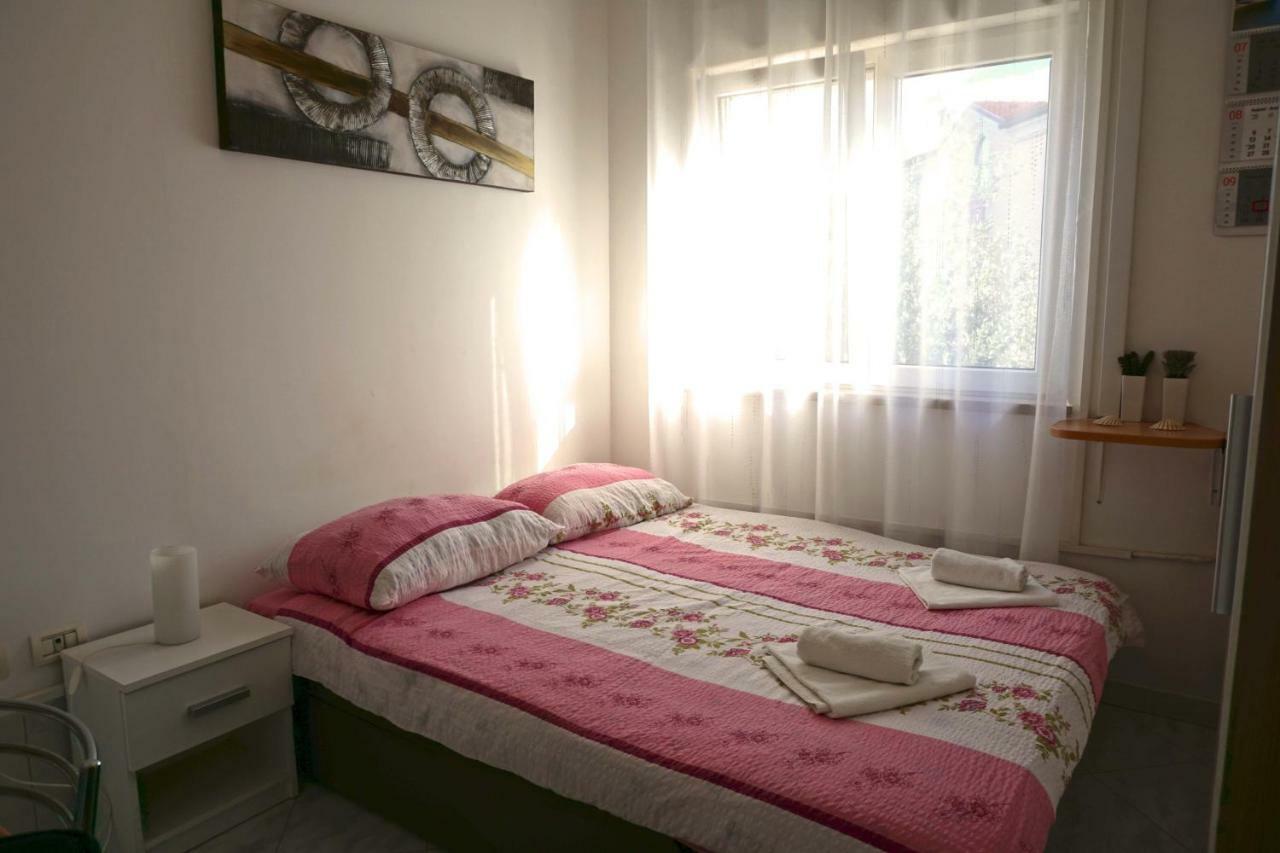 Apartment Umag Nelly Kültér fotó